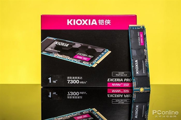 PCIe 4.0콢EXCERIA PRO 1TB