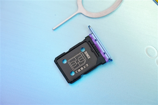 è۾ͷOPPO Reno7 ProԸͼ