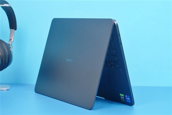 16.5mmRTX 3050СױʼǱPro Xͼ