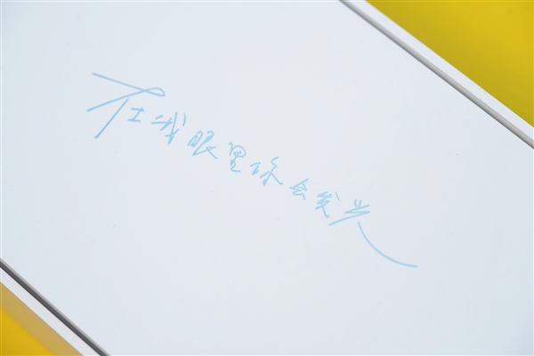 è۾ͷOPPO Reno7 ProԸͼ