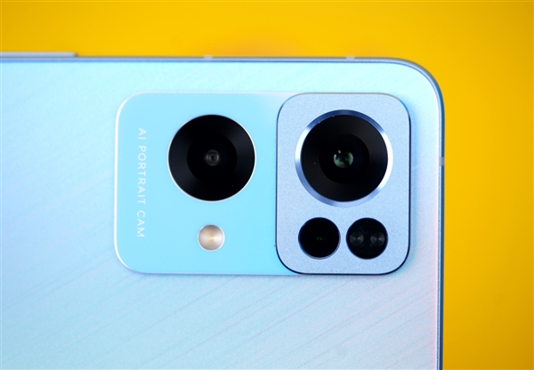 è۾ͷOPPO Reno7 ProԸͼ