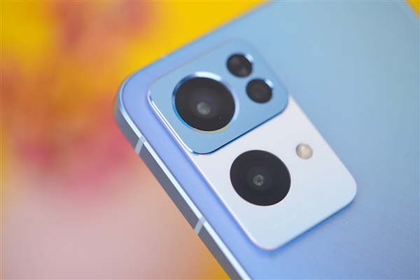 è۾ͷOPPO Reno7 ProԸͼ