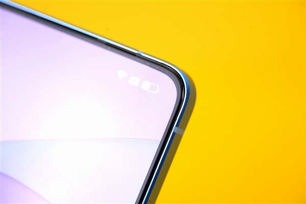 è۾ͷOPPO Reno7 ProԸͼ