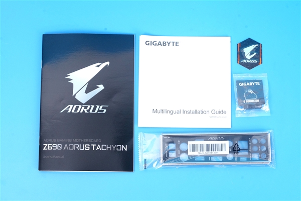 ˫8GHzƵ¼ѵZ690 AORUS TACHYONͼ