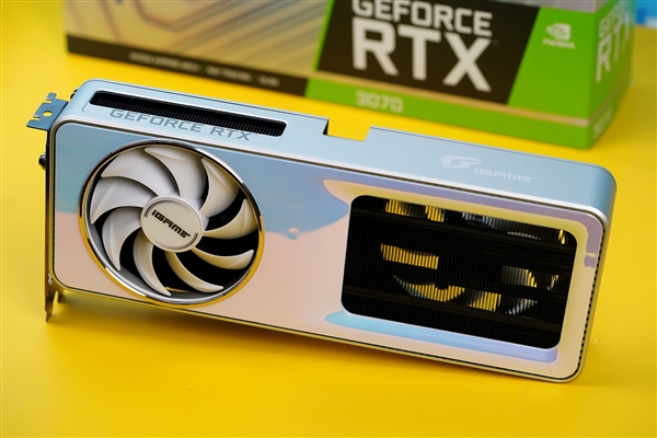 λðֵ߲ʺiGame RTX 3070ҶϵԿͼ