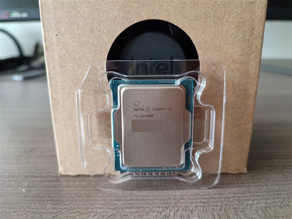 Intel 12i5-12400F͵ܿԴɢ