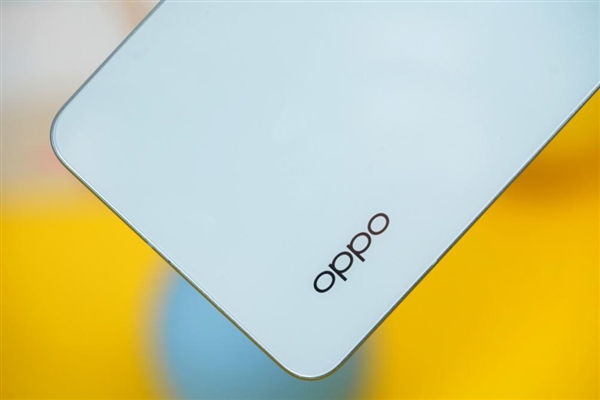 这边框“窄”绝了！OPPO Reno8 Pro+开箱图赏