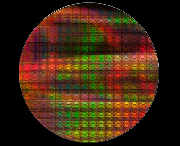 背刺三星 台积电绕过2nm：直奔1.4nm去了