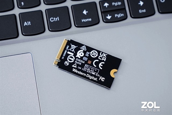 西部数据PC SN740 NVMe SSD上手：新一代神盘稳了