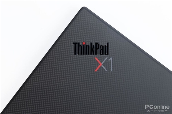 联想2022款ThinkPad X1 Carbon评测：小黑又上了一层楼