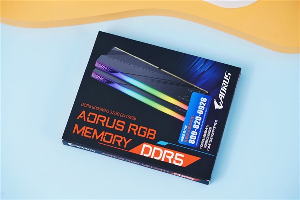 一对2999元！技嘉AORUS RGB DDR5-6000内存套装图赏