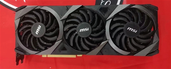 从未发布的RTX 3080 20GB现身中国！3000多元你会接盘吗？