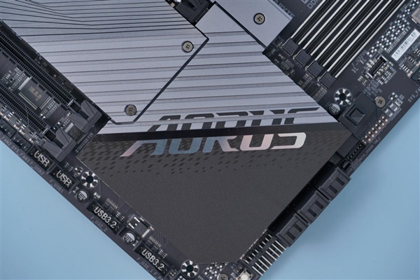 锐龙7000旗舰座驾！技嘉X670 AORUS XTREME主板开箱图赏