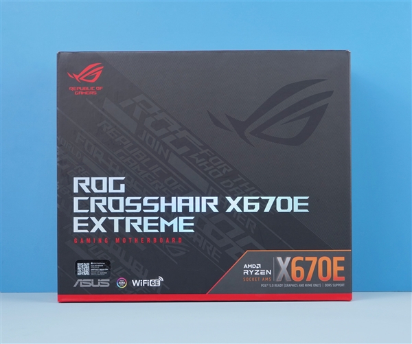 锐龙7000旗舰座驾！ROG CROSSHAIR X670E EXTREME主板图赏