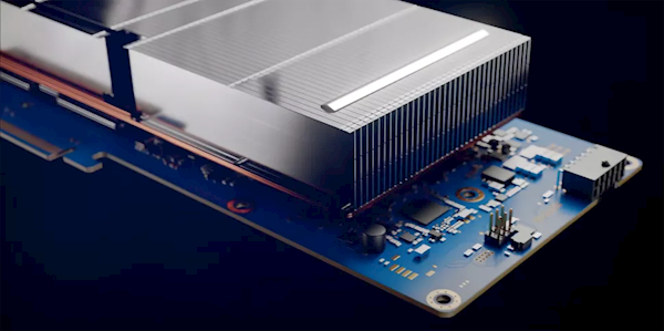 RTX 4090终于有援兵了 Intel新卡用上最新16Pin供电口：不怕烧