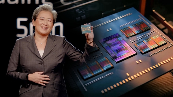 苏妈笑靥如花！4K超清图近看AMD 96核心：1+12绝妙设计