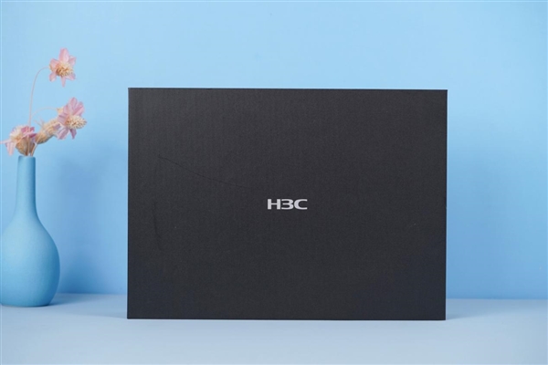 Evo认证超高性能轻薄本！H3CBook Ultra 14T开箱图赏