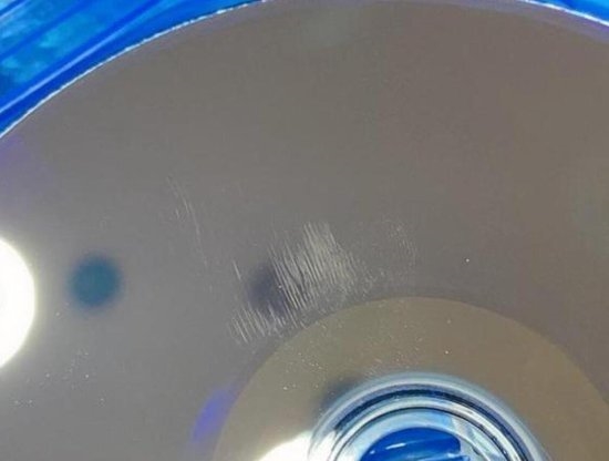 首发买了年度大作《战神5》光盘的玩家们：惨遭各种翻车