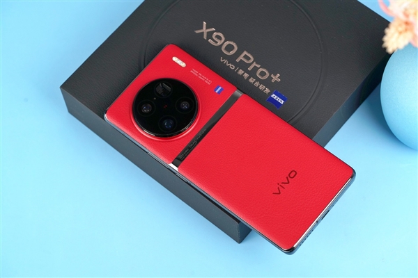全球首发的第二代骁龙8！vivo X90 Pro+开箱图赏