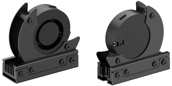 搭载夸张5cm涡轮风扇：Akasa推出新款M.2 SSD散热器