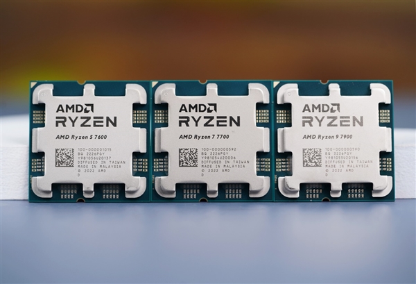 AMD三颗新U齐发！锐龙9 7900、锐龙7 7700、锐龙5 7600图赏
