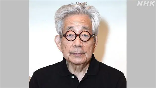 诺贝尔文学奖获得者大江健三郎去世：终年88岁