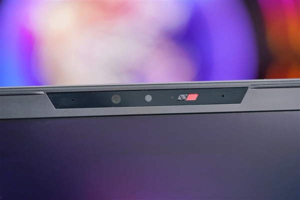 全景灯效无敌！微星泰坦GE78 HX笔记本图赏