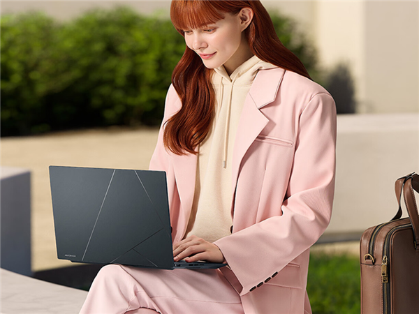 华硕轻薄本三连发：灵耀14旗舰版塞入13代标压i9、RTX3050！8999元