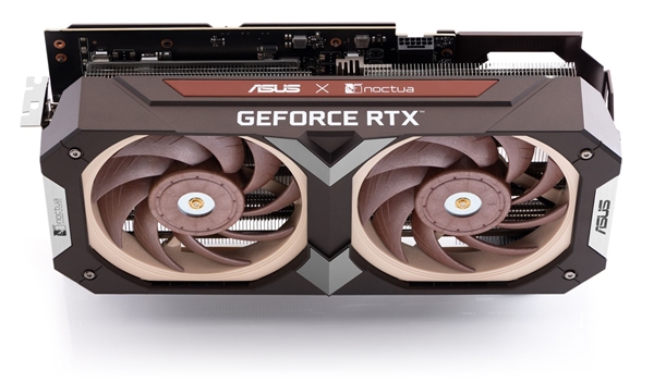 4.3槽庞然巨物！华硕猫头鹰版RTX 4080来了：噪音/温度喜人