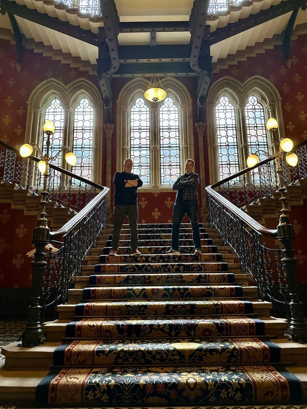 暴雪警告周末大排队不可避免