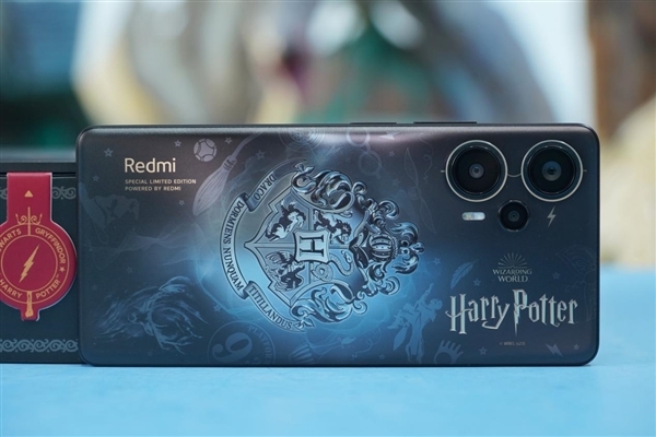 Redmi Note 12 Turbo哈利·波特版首销：2399元魔法氛围拉满