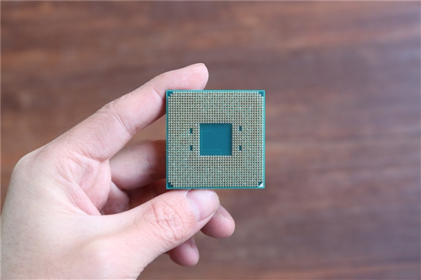 CPU为什么很少会坏？答案揭晓