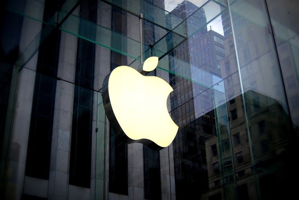 iPhone 15更好卖了！深圳第二家Apple Store开业：果粉彻夜排队
