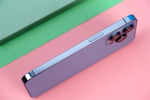 iPhone 16 Pro将采用固态按键：还有屏下Face ID！