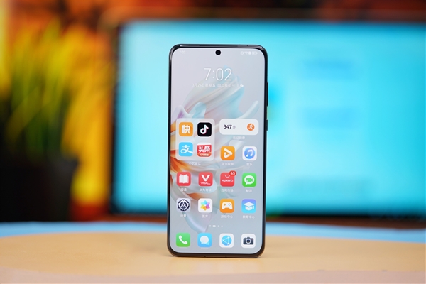 只卖4G又如何？华为成95后年轻人换机首选品牌