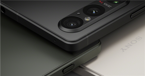 “鱼和熊掌”可以兼得！索尼Xperia 1 V兼顾轻薄与拍照高画质