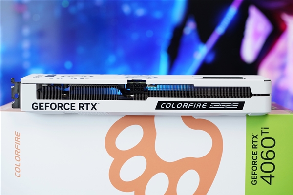 年轻人的第一只“大橘”！COLORFIRE RTX 4060 Ti橘影橙图赏