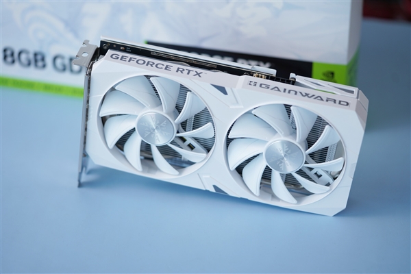 1080P高帧利器！耕升RTX 4060踏雪图赏