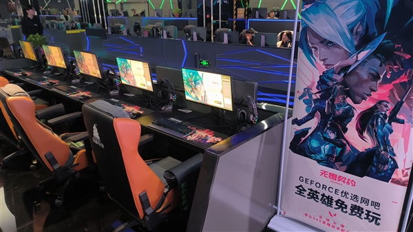 超高能效爱了！RTX 4060系列成网吧新神卡