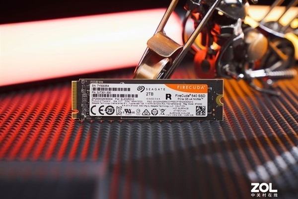 希捷酷玩540固态硬盘上手：PCIe 5.0猛将