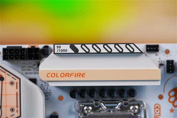 主板也能这么萌？七彩虹COLORFIRE B760M-MEOW WIFI D5主板图赏