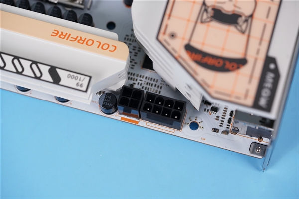 主板也能这么萌？七彩虹COLORFIRE B760M-MEOW WIFI D5主板图赏