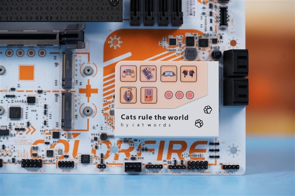 主板也能这么萌？七彩虹COLORFIRE B760M-MEOW WIFI D5主板图赏