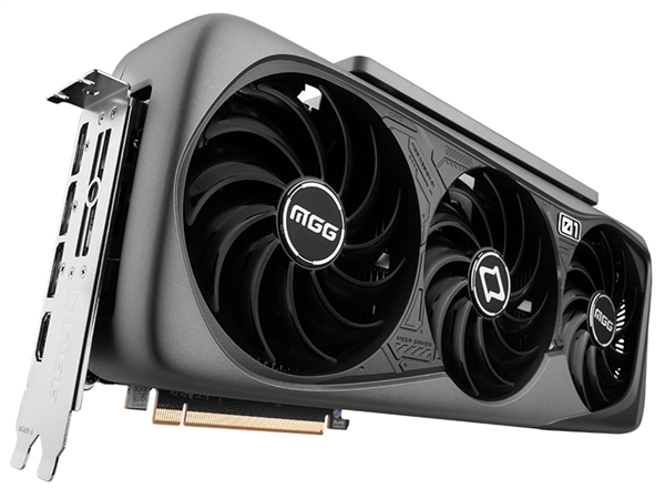 全球首款五风扇RTX 4090诞生：3大2小 疯狂堆料