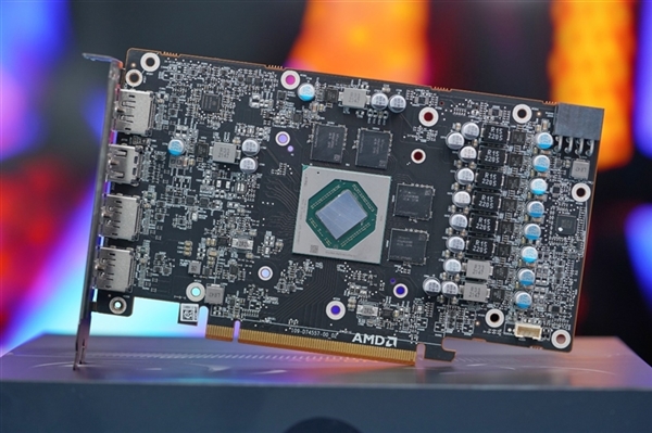 只要1799元起！AMD RX 6650 XT显卡停产 一个月后消失