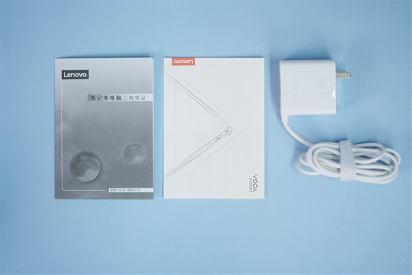 AMD定制R7 7840S加持！联想YOGA Air 14s图赏