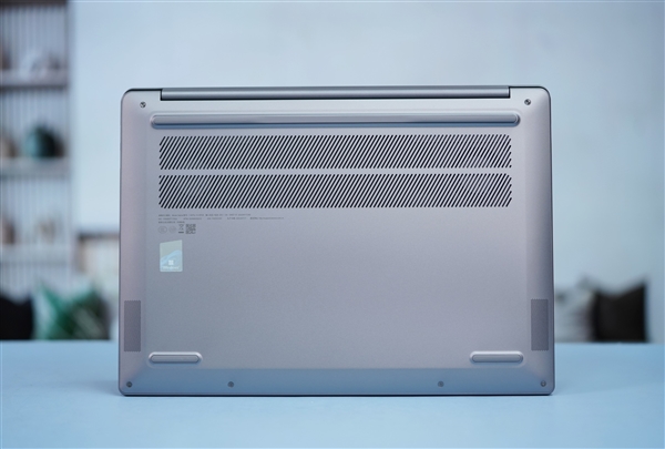 锐龙7 7840HS处理器加持！联想小新Pro 14 2023图赏