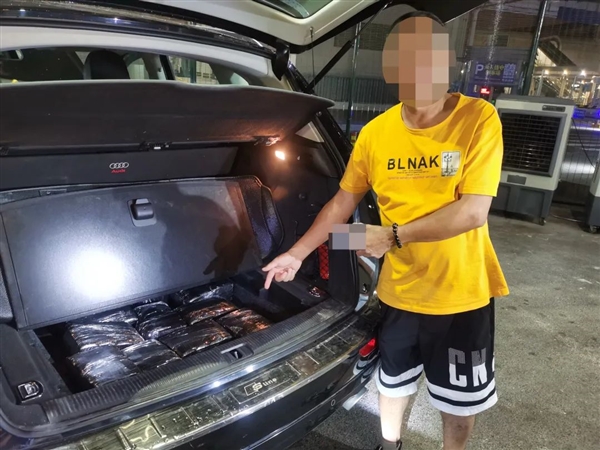 顶风作案！台风“苏拉”登陆之际：男子偷带1500个CPU、1470个内存条过海关