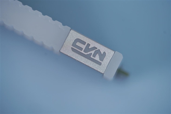 简约凌厉！七彩虹CVN银翼DDR5-6000 32GB内存图赏