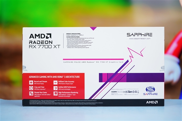 小巧双风扇！蓝宝石RX 7700 XT白金版显卡图赏